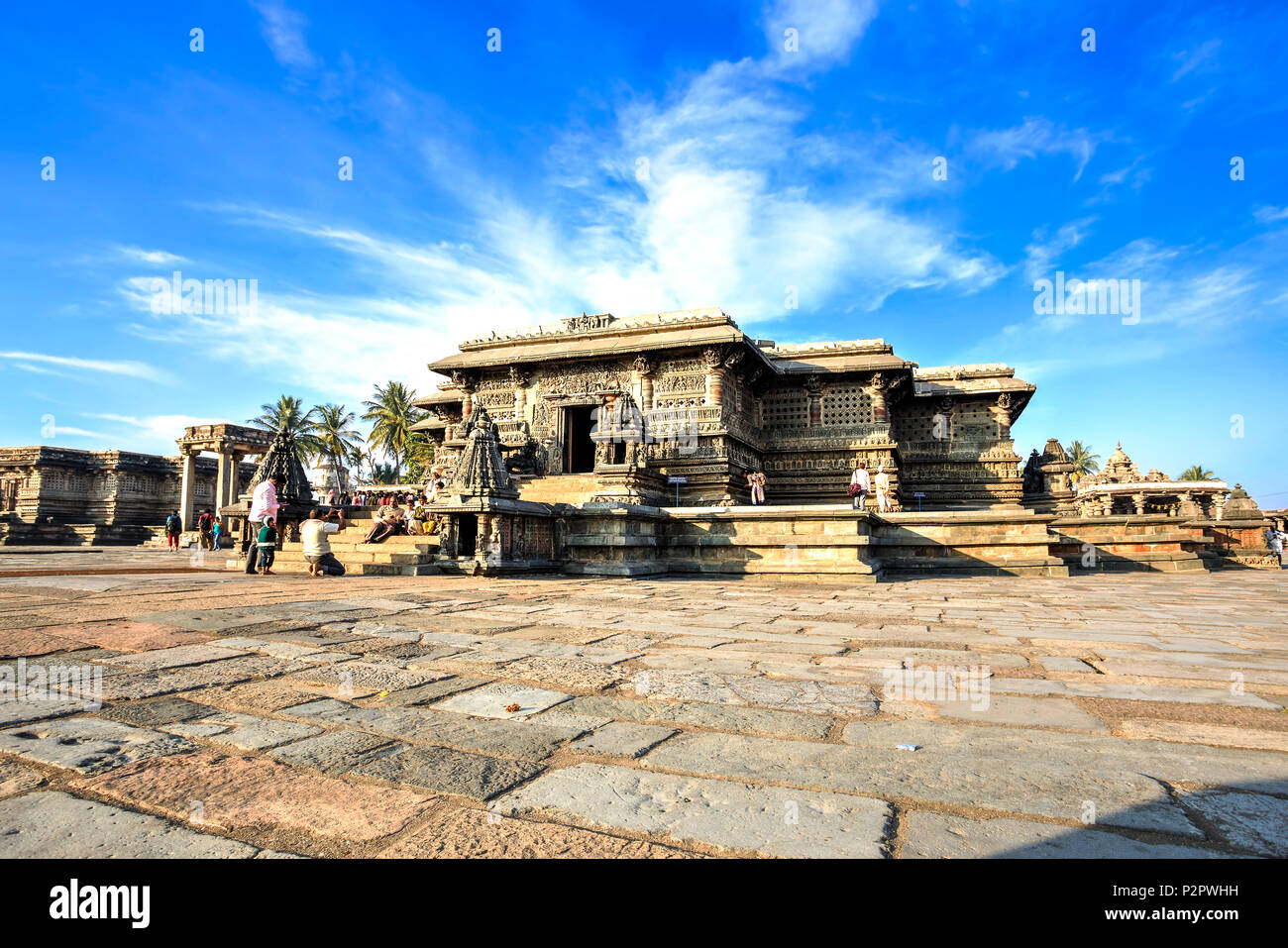 Innerhalb der Chennakeshava Tempel Komplex, die Kesava Eingang. Belur, Karnataka, Indien. Stockfoto
