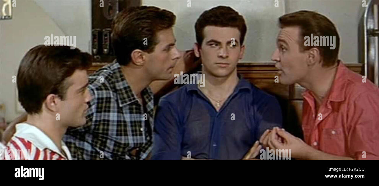 . Italiano: Screenshot del film Racconti Romani, 1955, regia Di Gianni Villa Borghese von Franciolini. Creato il 10 Febbraio 2015. Screenshot autoprodotto 74 Racconti Romani Stockfoto