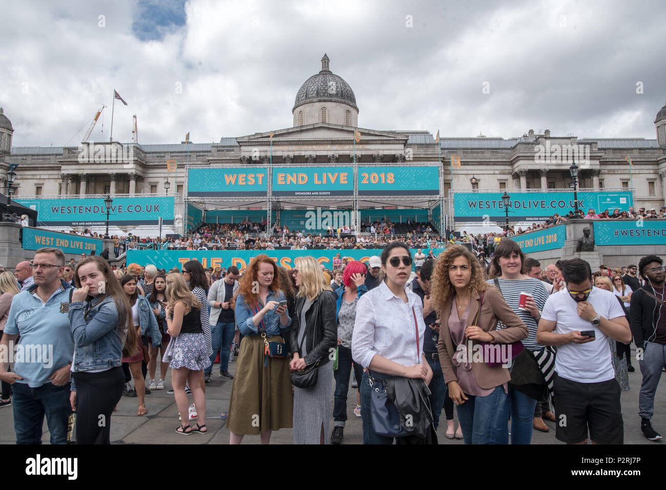 London, UK, 16. Juni 2018. Tausende besucht am West End Live am 16. Juni 2018 auf dem Trafalgar Square in London zu sehen. Credit: Siehe Li/Alamy leben Nachrichten Stockfoto