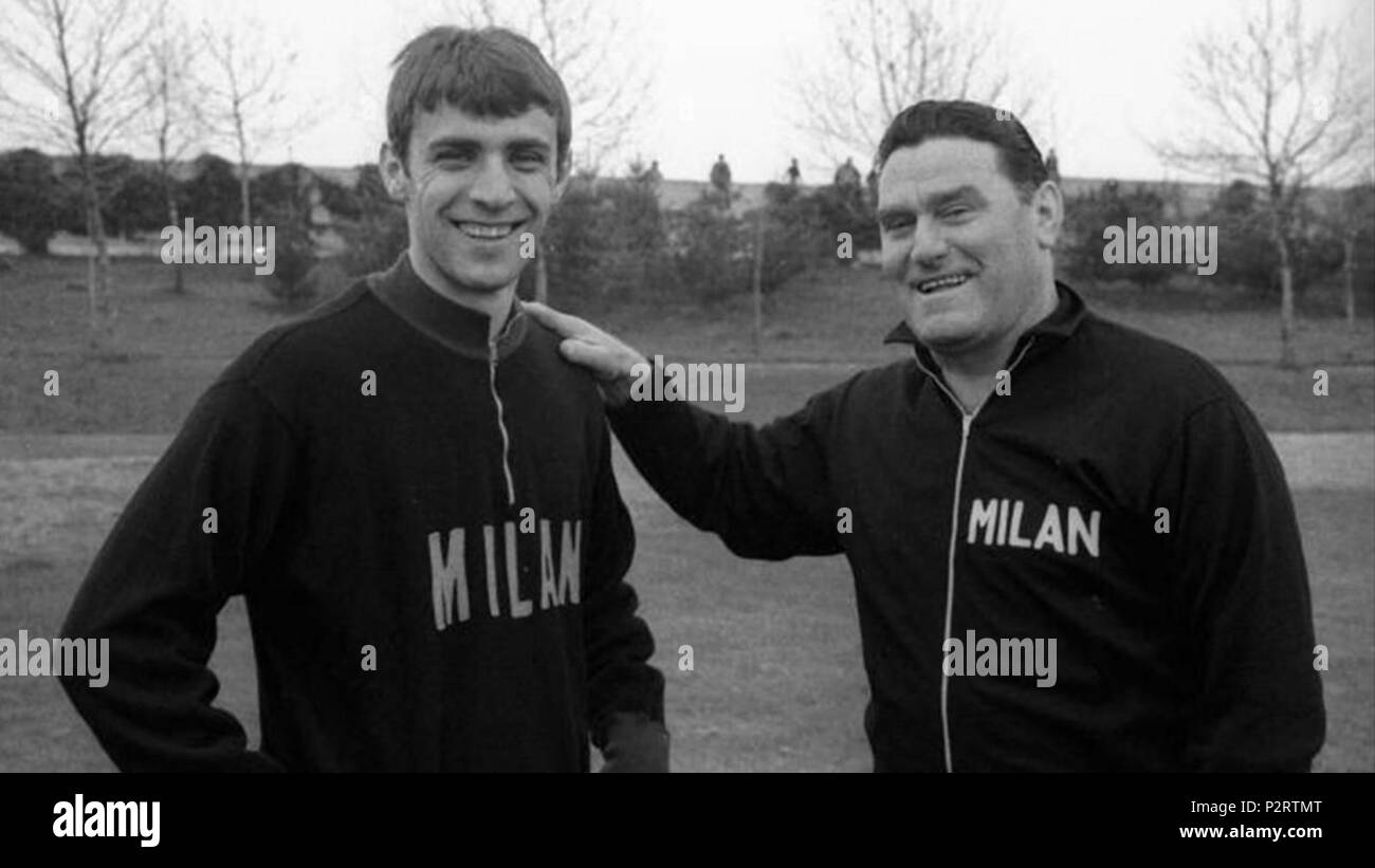 2 1967 - 68 AC Milan - Pierino Prati und Nereo Rocco in der Ausbildung Stockfoto