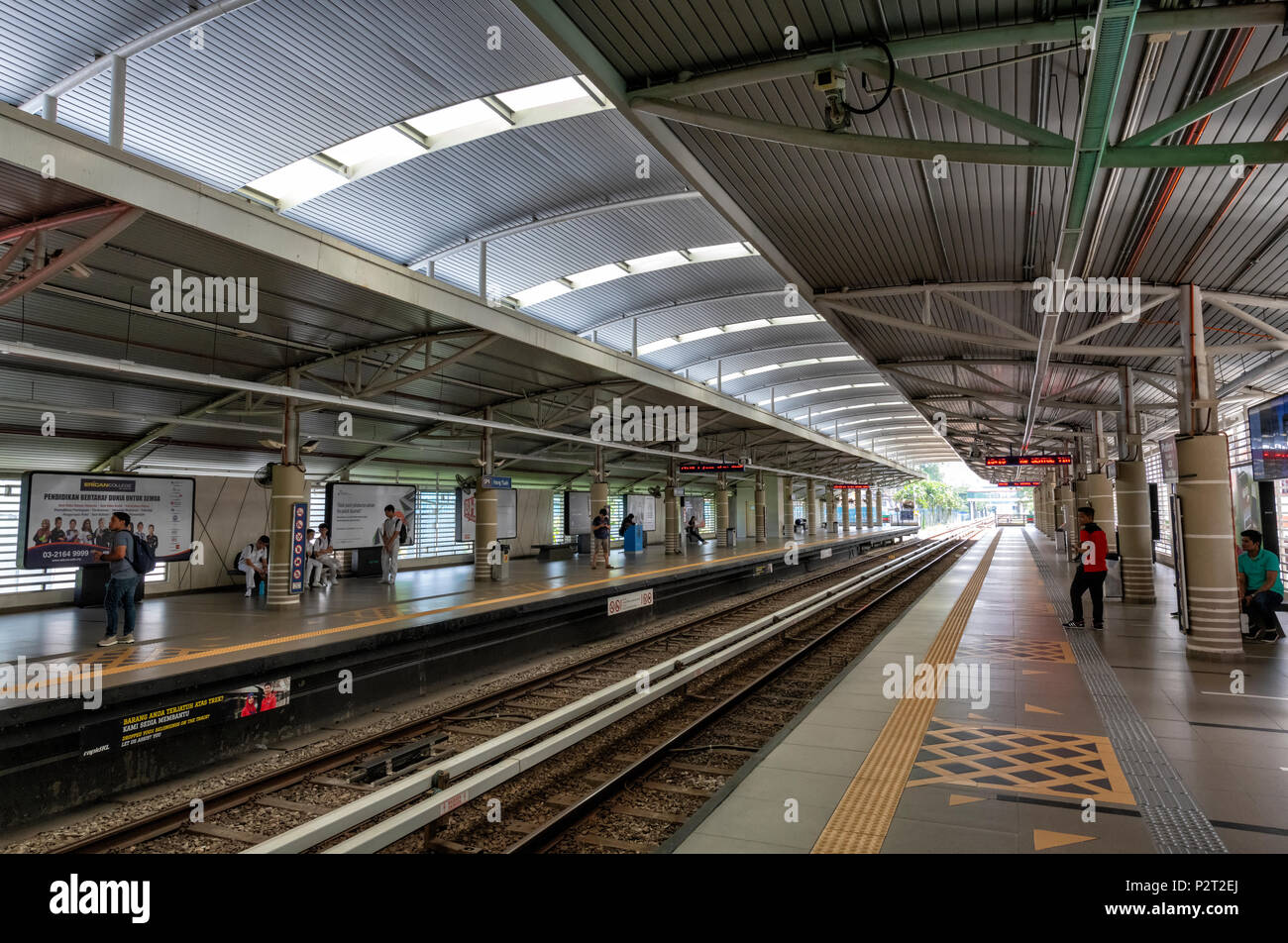 Monorail Station in der Mitte von Kuala Lumpur, die Hauptstadt Malaysias Stockfoto