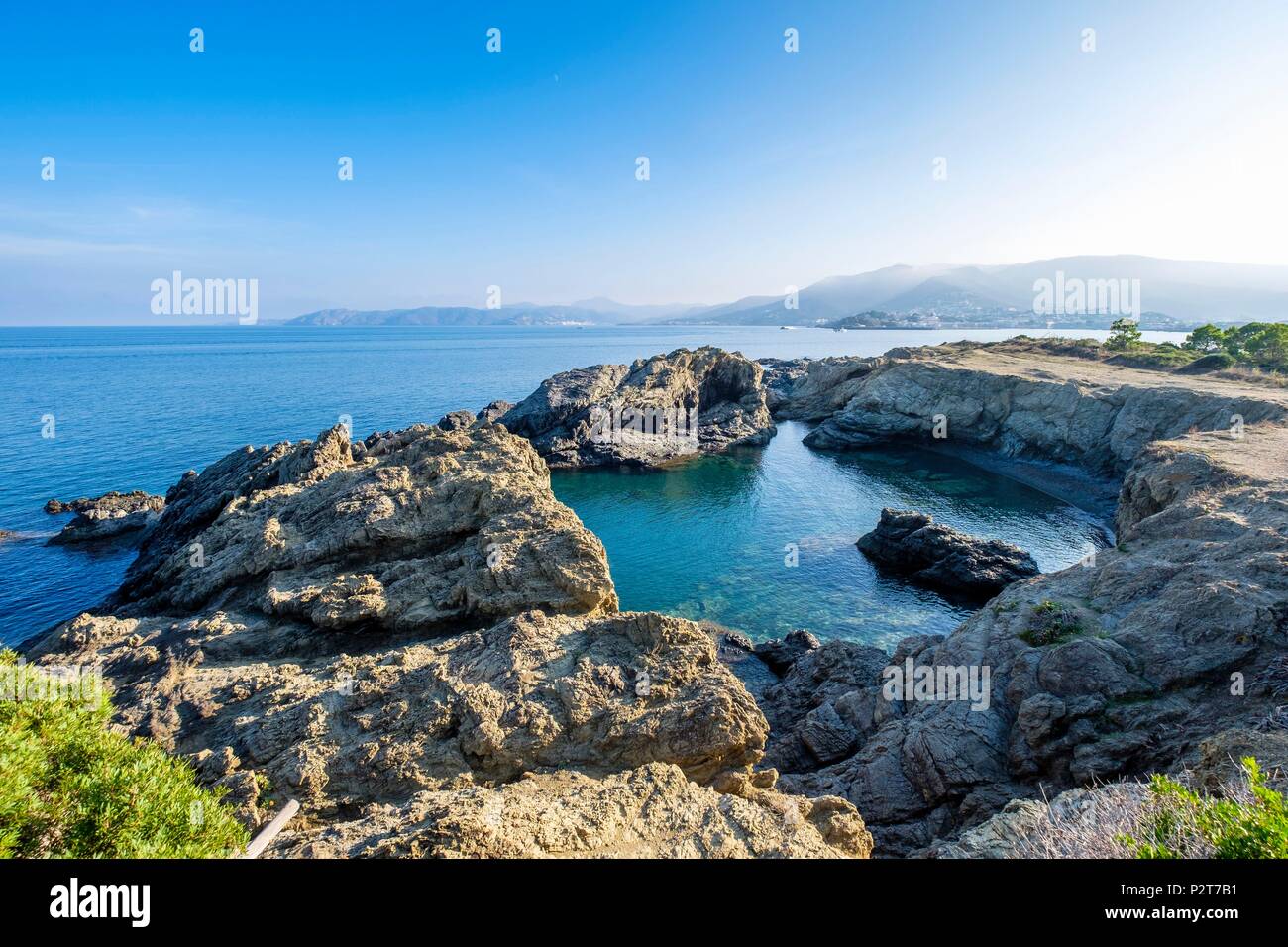 Spanien, Katalonien, wandern von Cerbere in Frankreich Llança in Spanien auf dem GR 92 und Europäischen Fernwanderweg E12, Cap de Ras, Cala Bramant Stockfoto