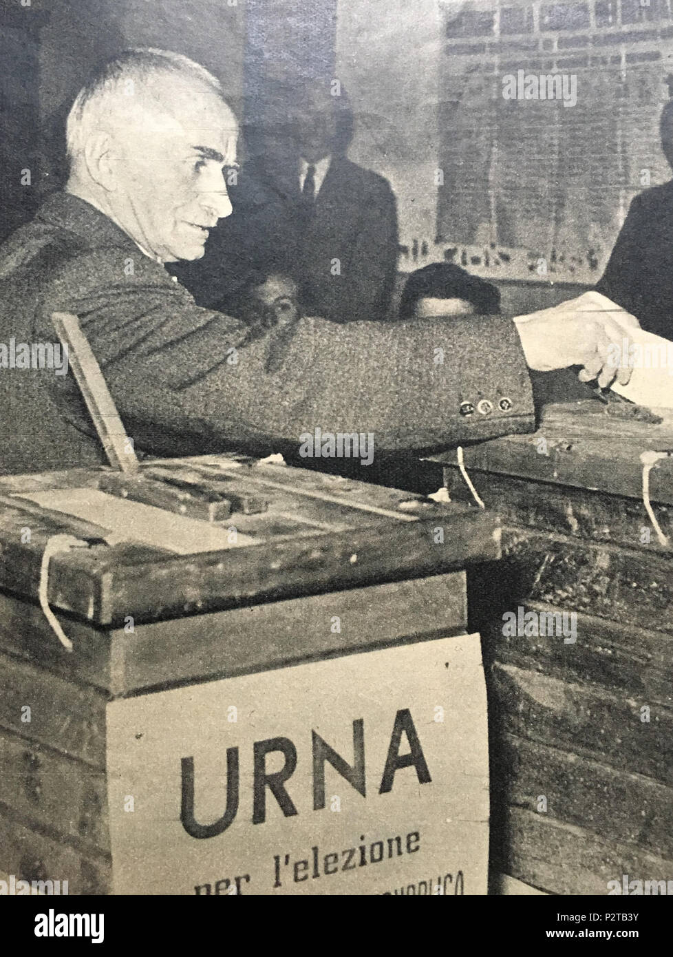 . Italiano: Luigi Einaudi ein Dogliani nel giugno 1953. 1953. Unbekannt 50 Luigi Einaudi 1953 Stockfoto