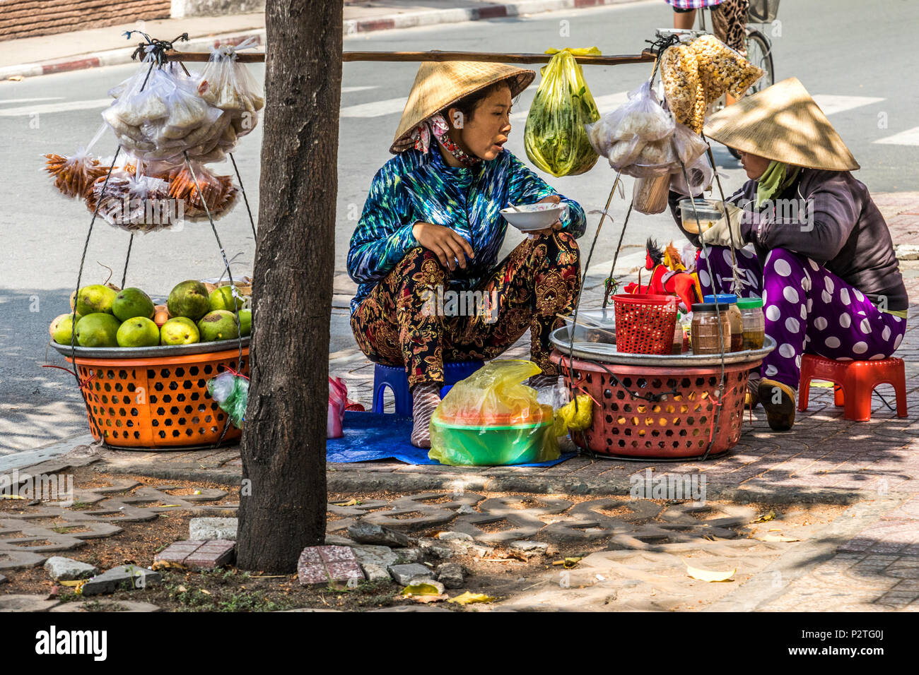 Das Leben auf der Straße die Straßenverkäufer in Ho Chi Minh City (Saigon), Vietnam Stockfoto