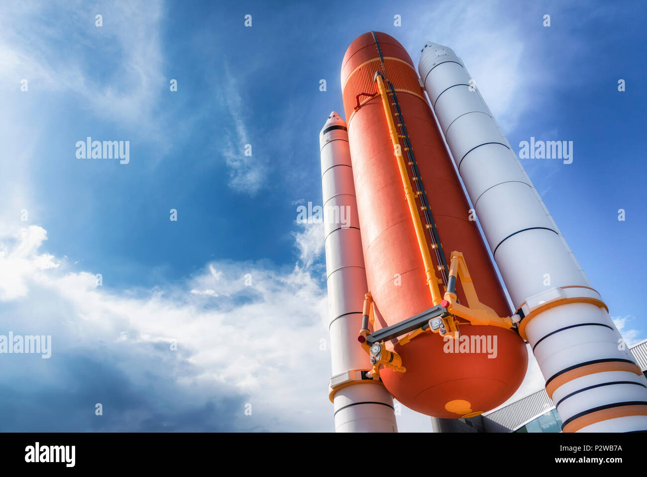 Rakete mit Kopie Platz im Himmel Stockfoto