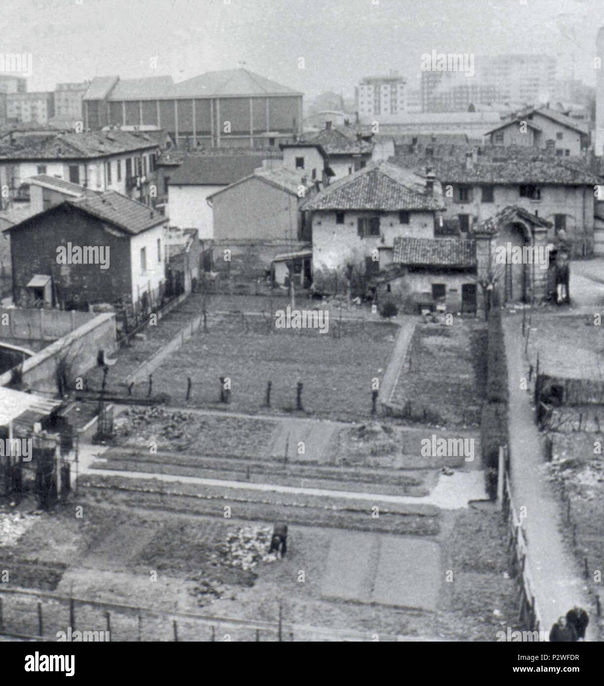 . Italiano: Gli Orti Di Villa Pecchio Orsini Protti, Balsamo. Nach 1972. Anonym 18 Cinisello Balsamo, Villa Pecchio Orsini Protti (resti) 01. Stockfoto