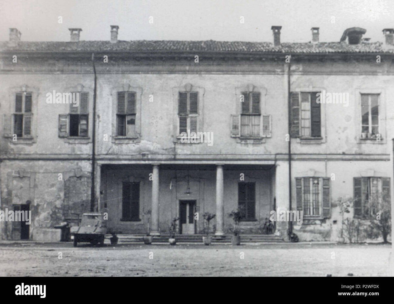 . Italiano: La facciata della Villa Pecchio Orsini Protti, Balsamo. Vor 1972. Anonym 19 Cinisello Balsamo, Villa Pecchio Orsini Protti, 01. Stockfoto