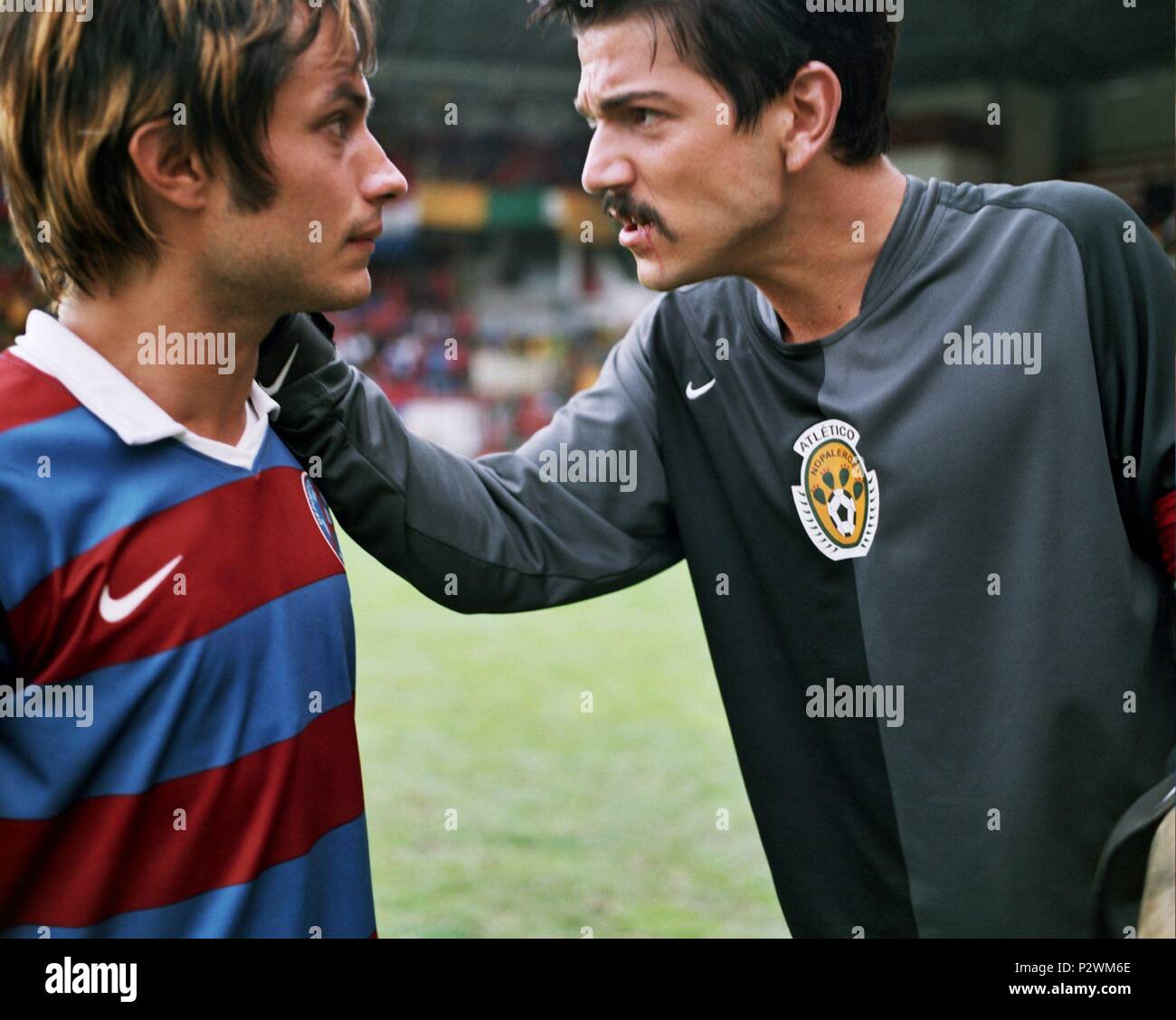 Original Film Titel: RUDO Y CURSI. Englischer Titel: RUDO Y CURSI. Regisseur: CARLOS CUARON. Jahr: 2008. Stars: DIEGO LUNA, Gael Garcia Bernal. Quelle: SONY PICTURES CLASSICS/Album Stockfoto