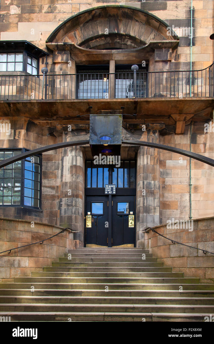 Eingang nach Glasgow School of Art Mackintosh Gebäude Stockfoto
