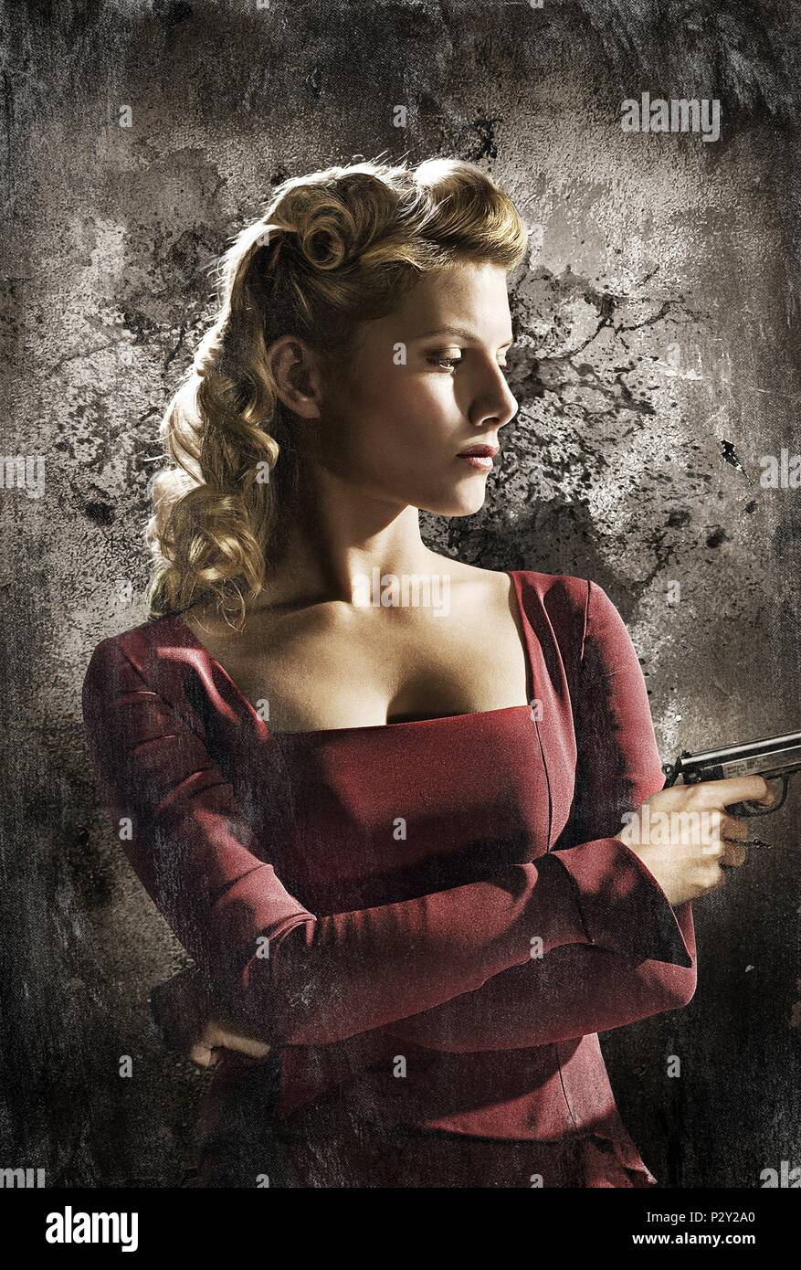 Original Film Titel: INGLOURIOUS BASTERDS. Englischer Titel: INGLOURIOUS BASTERDS. Regisseur: Quentin Tarantino. Jahr: 2009. Stars: MELANIE LAURENT. Quelle: UNIVERSAL PICTURES/Album Stockfoto