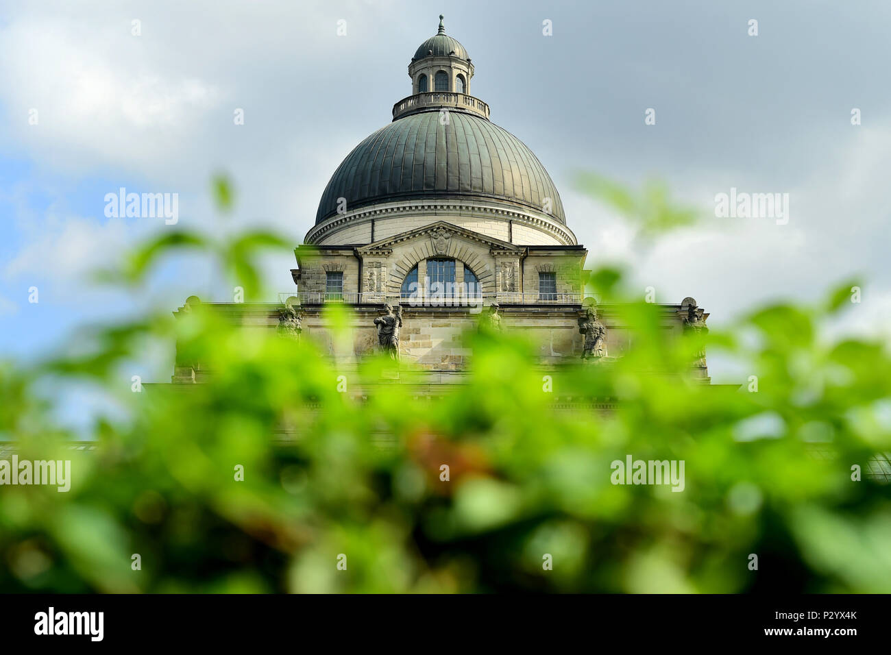 München, Deutschland, Kuppel der Bayerischen Staatskanzlei Stockfoto