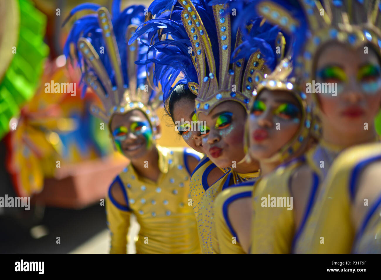 AfroCaribe Comparsa, einer der bekanntesten und bunte Karneval. Schlacht von Blumen, Barranquilla Karneval. Stockfoto