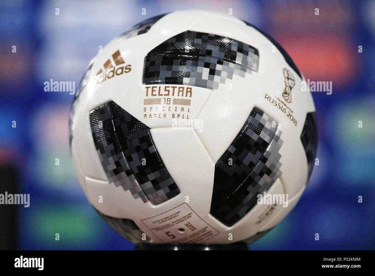 Wm 2018 Adidas Telstar Fußball Stockfotos und -bilder Kaufen - Alamy