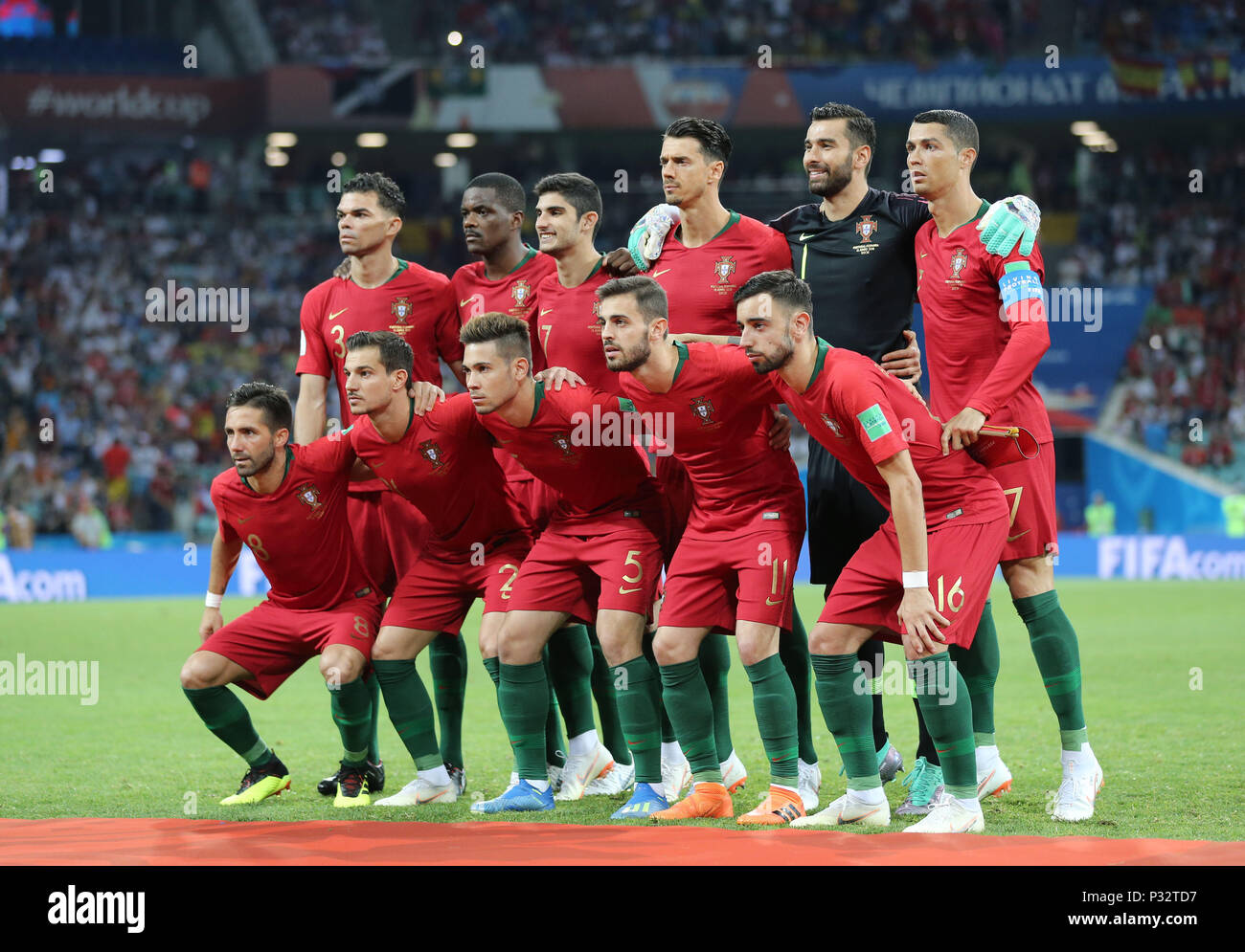Portugal team Gruppe Line-up (POR), 15. Juni 2018 - Fußball: FIFA WM 2018  Russland Gruppe B Match zwischen Portugal 3-3 Spanien bei Fisht Stadion in  Sotschi, Russland. (Foto von Lba Stockfotografie - Alamy