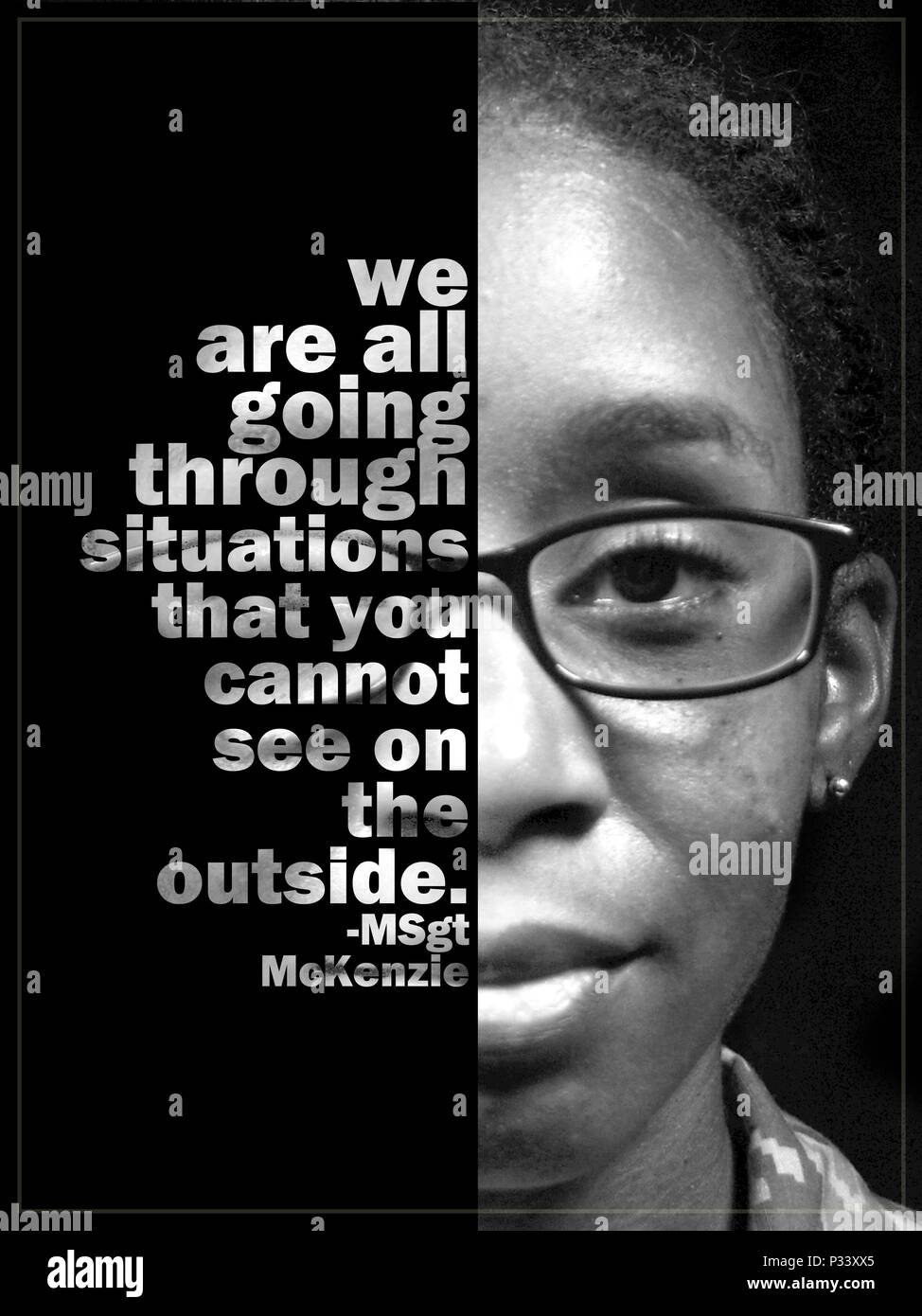 Master Sgt. Engel McKenzie, 707Th Communications Squadron Operationen Betriebsleiter, wurde mit Multiple Sklerose zurück 2003 bestimmt. MS ist eine unberechenbare, oft deaktivieren Erkrankung des zentralen Nervensystems, der den Fluss von Informationen innerhalb des Gehirns stört, und zwischen dem Gehirn und dem Körper. Die Ursache der MS ist noch unbekannt. In den ersten neun Jahren ihre Diagnose, sie nicht jeder sagen außer ihrer Führung. Jetzt ist sie mit ihrer Krankheit die Art und Weise, wie sie ihre Truppen führt zu gestalten. (U.S. Air Force Grafik/Staff Sgt. AJ Hyatt) Stockfoto