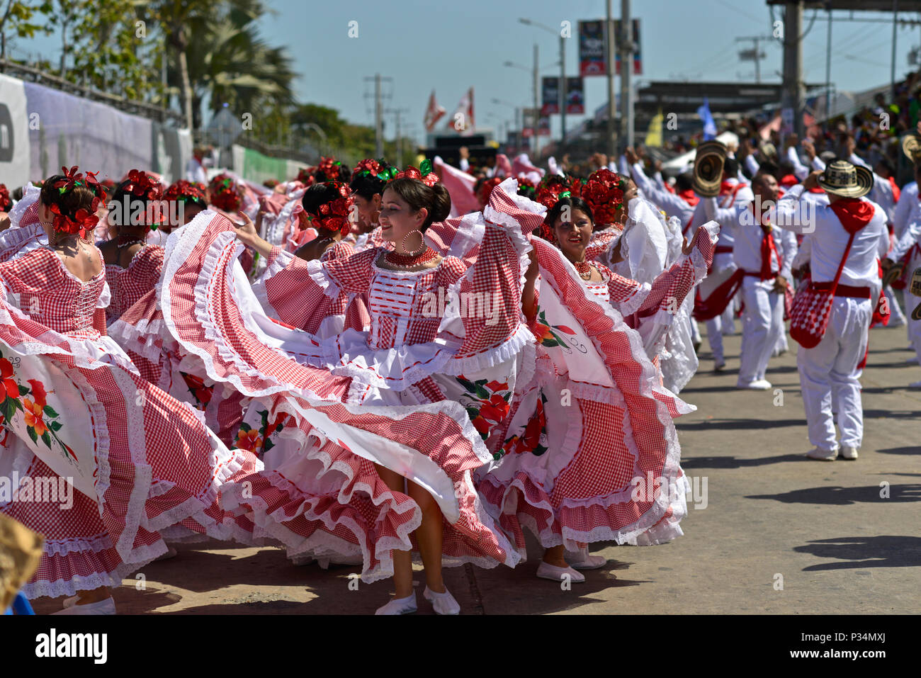Cumbia Tänzer, Schlacht von Blumen, Barranquilla Karneval. Stockfoto