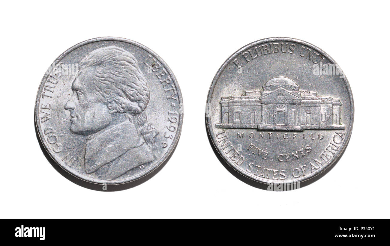 Fünf amerikanische Cent, beide Seiten einer Münze, auf weißem Hintergrund Stockfoto