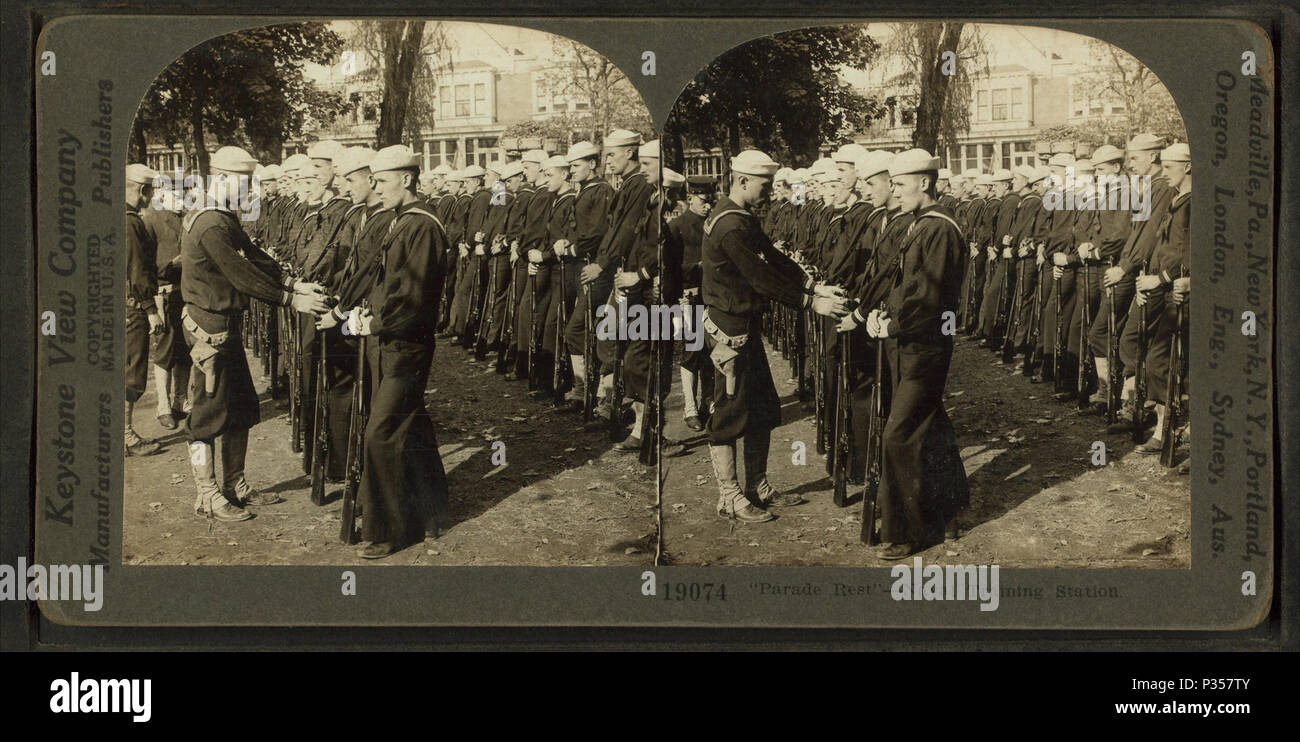 7' Parade Rest' - Naval Training Station, von Robert N. Dennis Sammlung von stereoskopische Ansichten Stockfoto