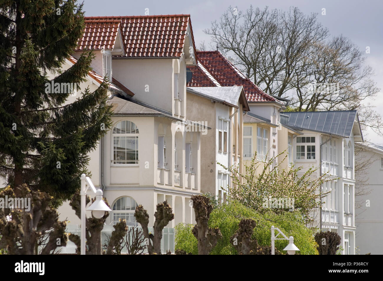 Sellin, Deutschland, Häuser in der typischen Baederarchitektur Stockfoto