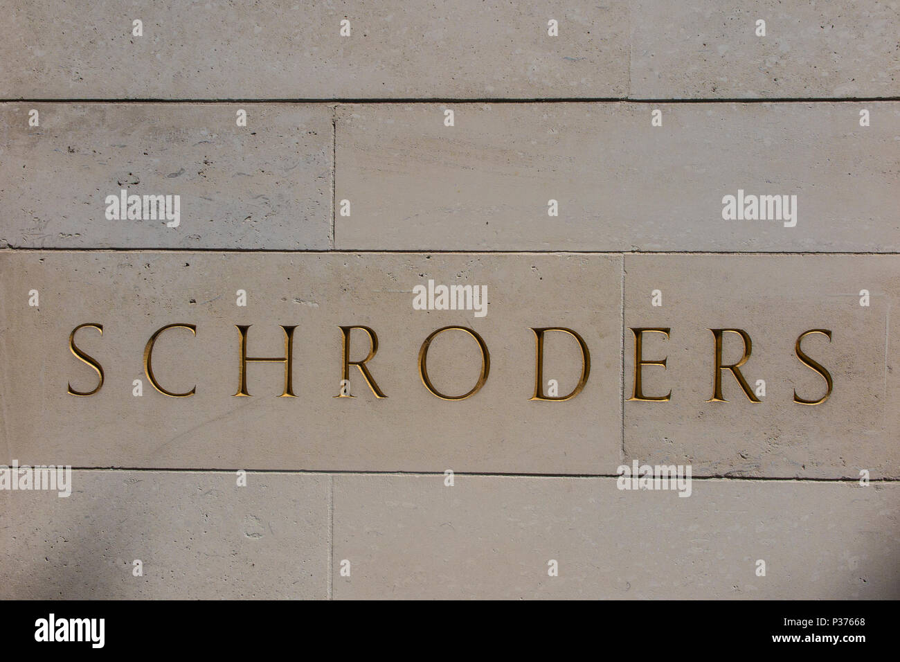 Schroders Fondsmanager, die Büros der berühmte Fund Management Company in Gresham Street, London Stockfoto