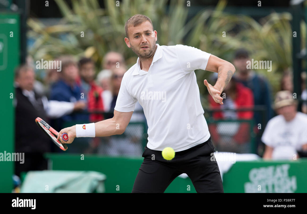 Dan Evans in Aktion gegen Alex De Minaur auf Natur Tal finale Tag in Nottingham Tennis Centre, Nottingham. Bild Datum: 17. Juni 2018. Pic Stockfoto