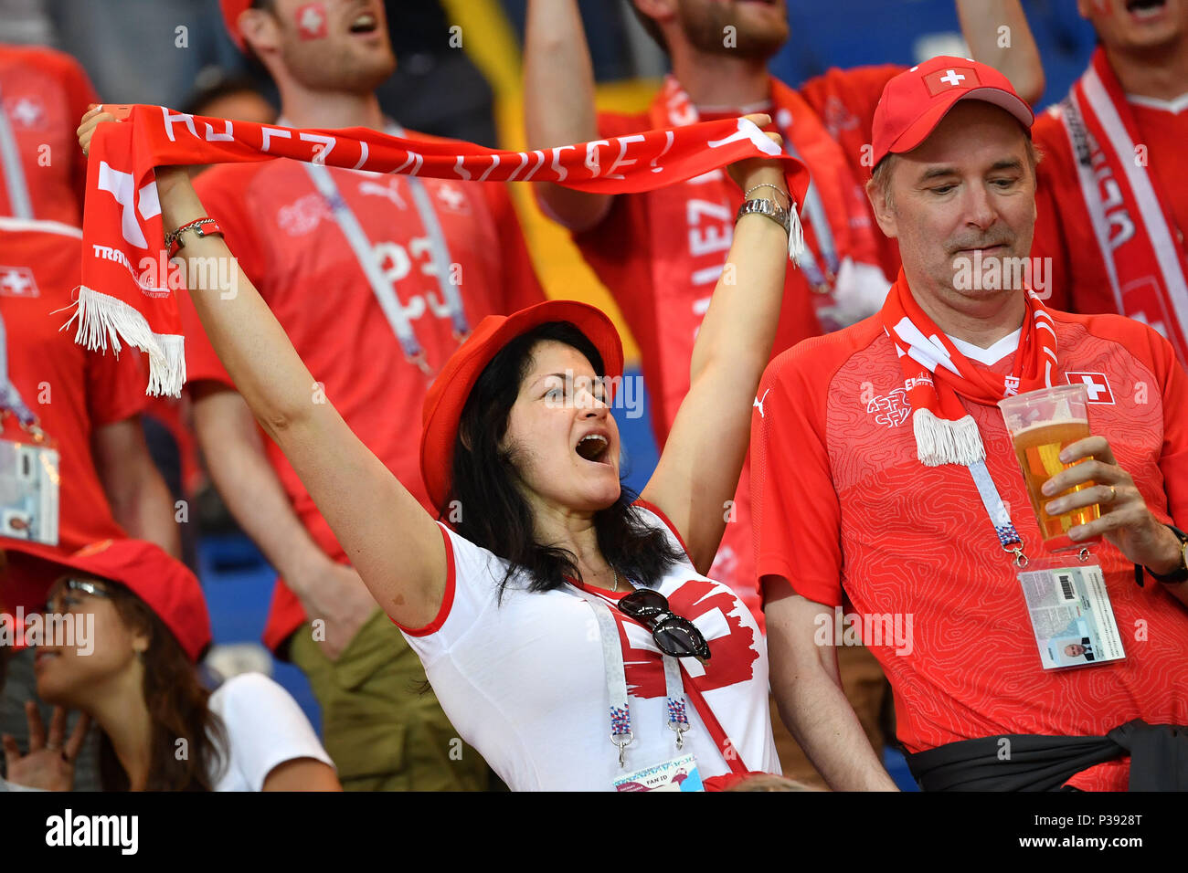 Woman As Switzerland Fan Stockfotos und -bilder Kaufen - Alamy