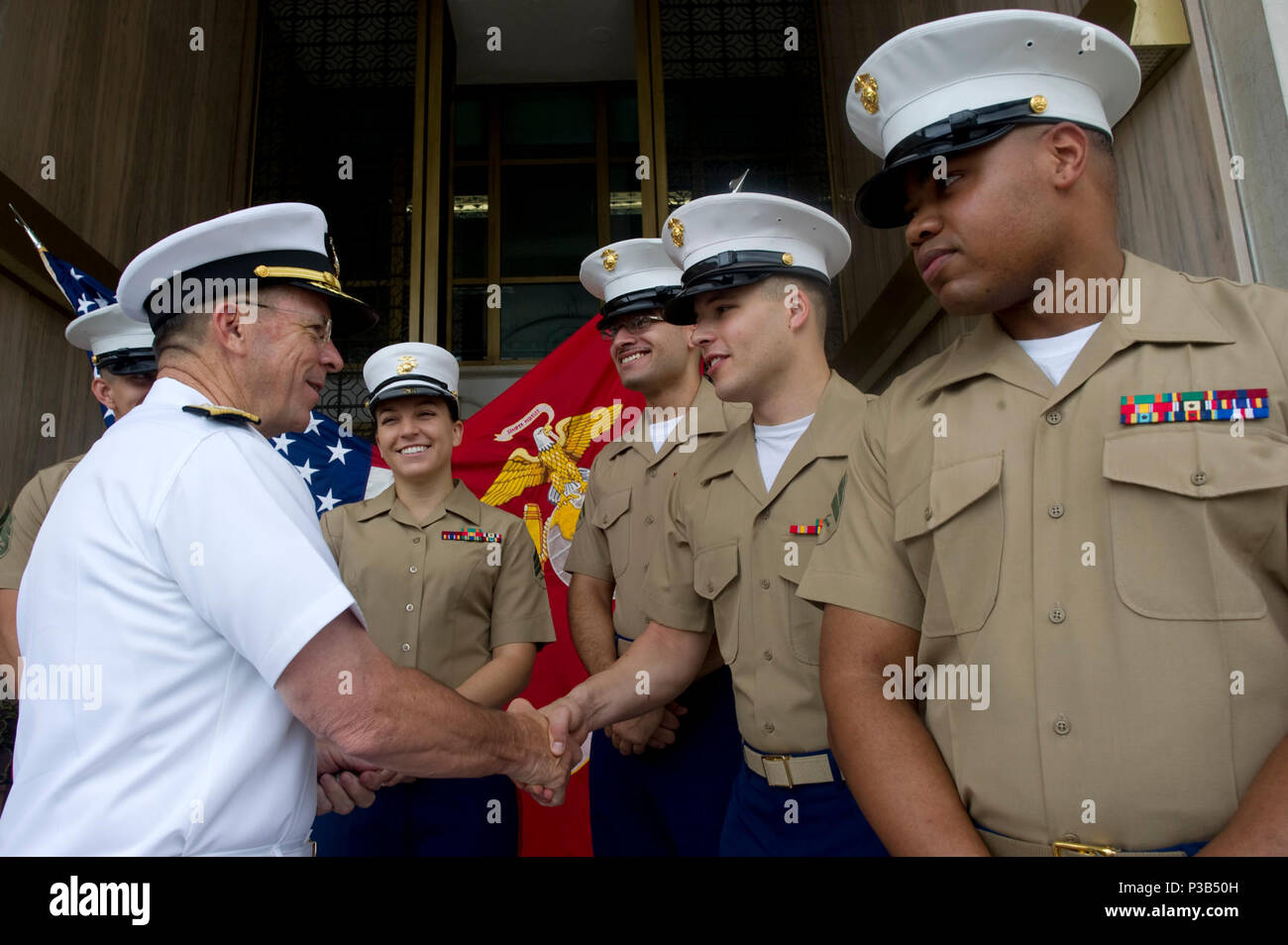 Adm. Mike Mullen, Vorsitzender des Generalstabs visits New Delhi, Indien Am 22. Juli 2010. (DoD Stockfoto