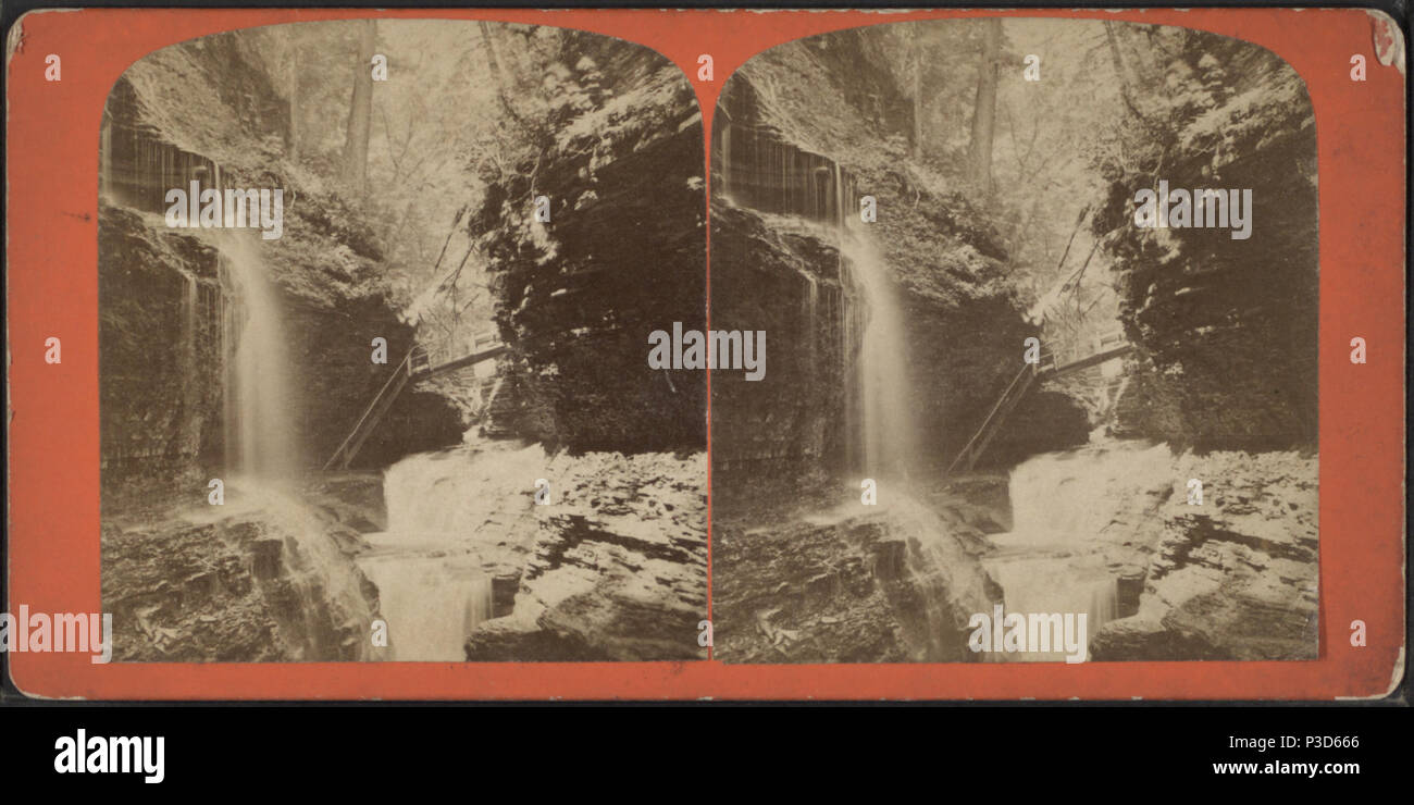 . Rainbow Falls. Alternative Titel: Stereographs von Watkins Glen. Abdeckung: [1865?-1890?]. Quelle Impressum: Watkins, N.Y.: G. F. Gates, [1865?-1890?]. Digitale Element veröffentlicht 4-27 2006; Aktualisiert im 2-22 2010. 250 Rainbow Falls, durch Tore, G. F. (George F.) Stockfoto