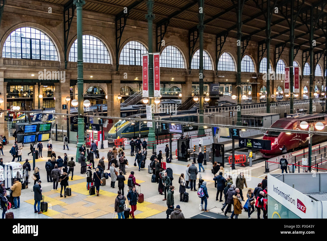 Die bahnhofshalle am Gare du Nord Bahnhof in Paris, der verkehrsreichste Bahnhof in Europa, Paris, Frankreich Stockfoto