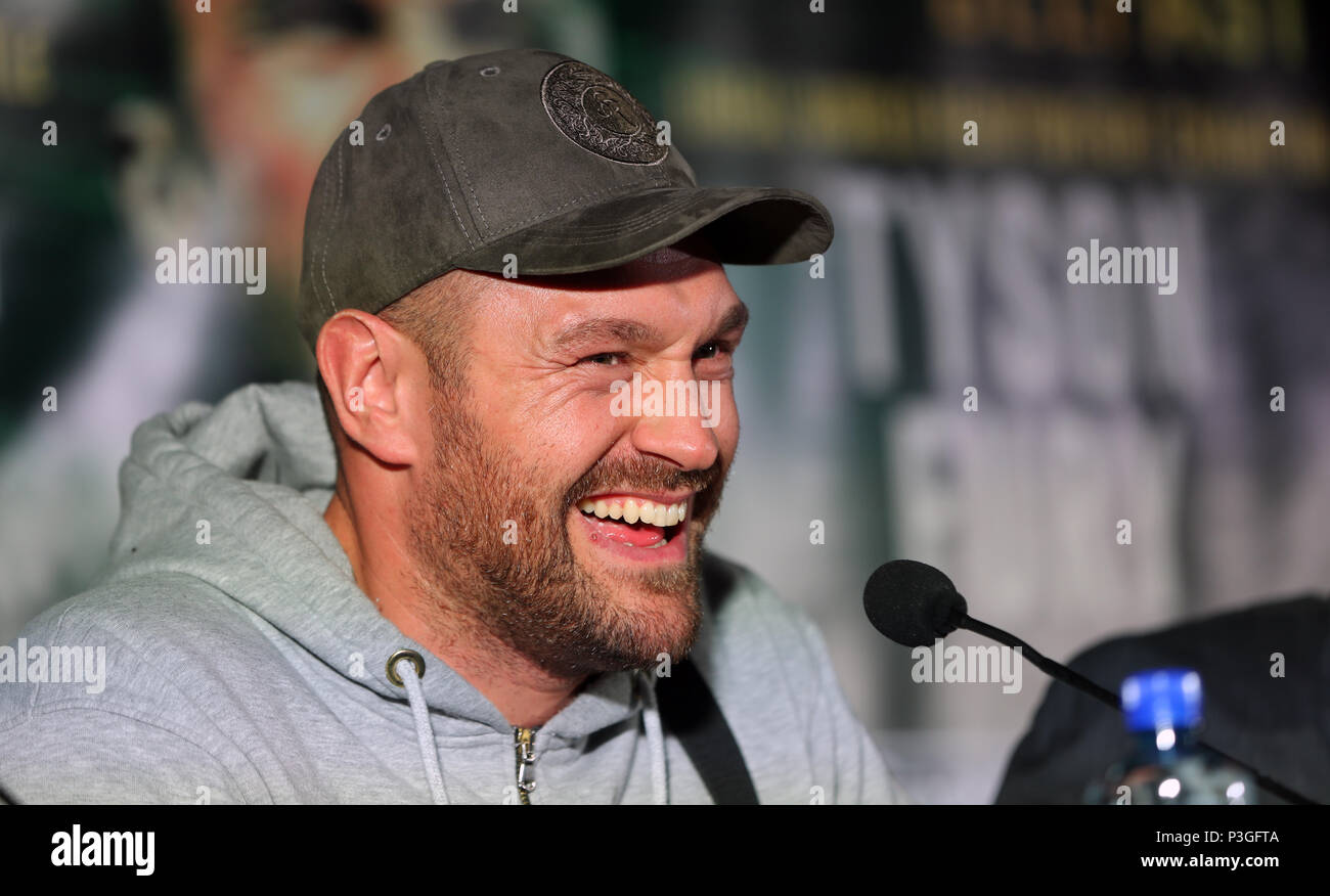 Tyson Fury während der Pressekonferenz im Windsor Park, Belfast. Stockfoto