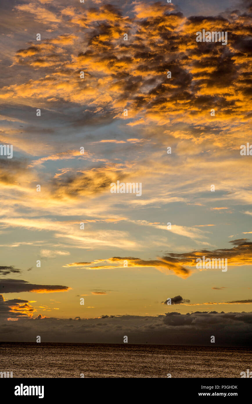 Redington Beach. Florida, USA, allgemeine Ansicht. Bewölkt, Sonnenuntergang, Strand. La Contessa Pier. Donnerstag, 05.10.2017, © Peter SPURRIER Leica Camera AG LEICA M Stockfoto