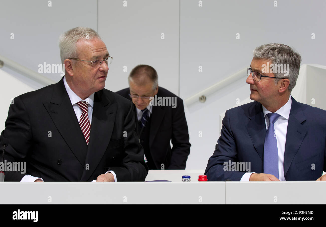 Neckarsulm, Deutschland - Mai 22, 2015: Audi Aktionäre Treffen mit Prof. Martin Winterkorn, Vorstandsvorsitzender der Volkswagen Gruppe und Prof. Rupert Stadler, Vorstandsvorsitzender der Audi | Verwendung weltweit Stockfoto