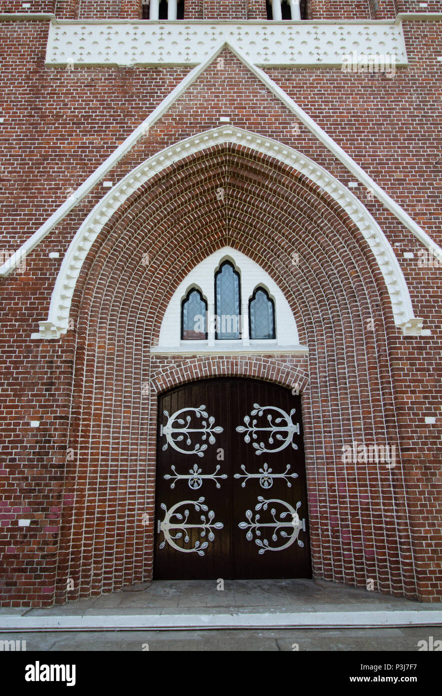 St. Mary's Kathedrale Kirche Tür auf der Seite in Yangon, Myanmar Stockfoto