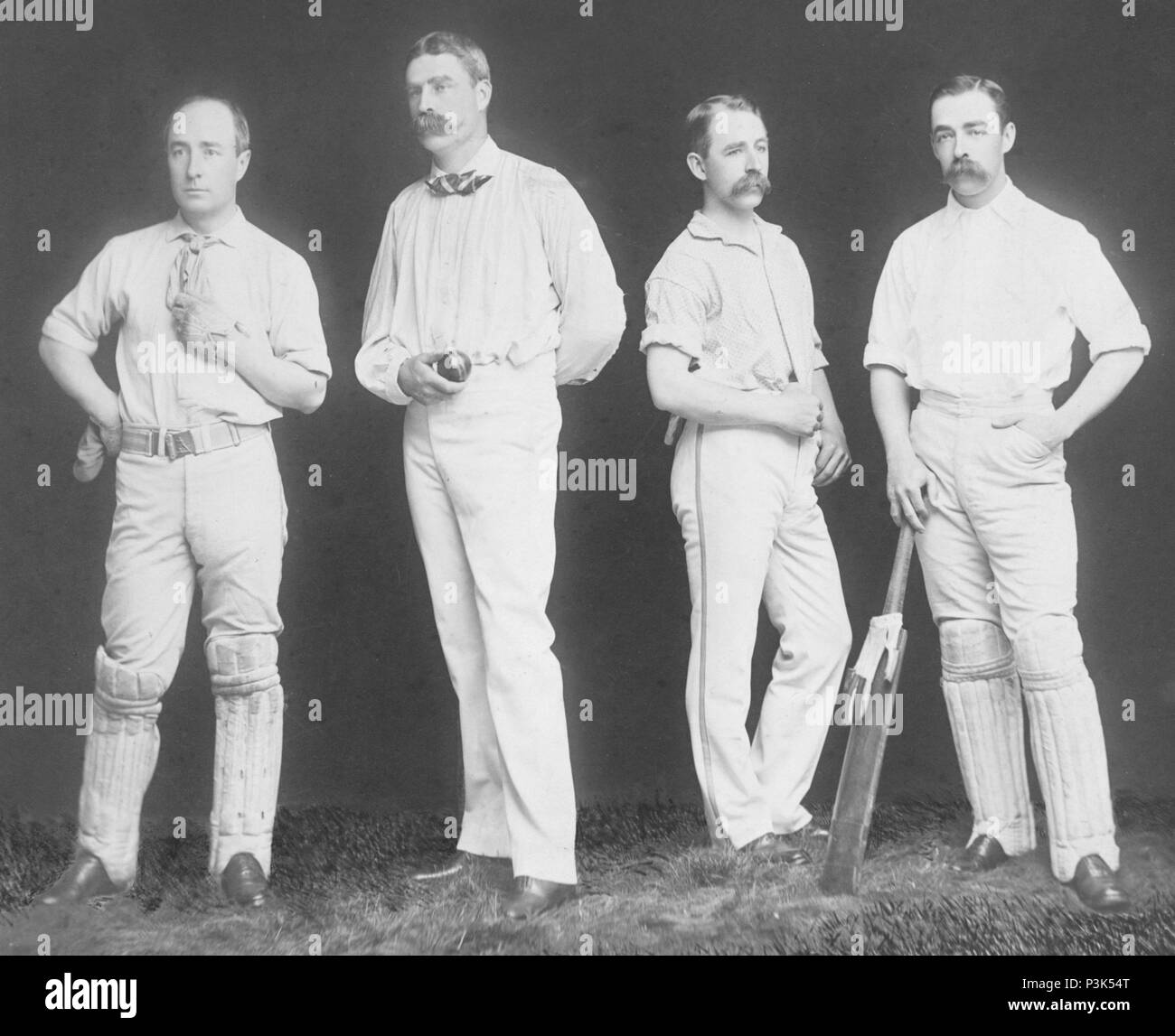 Kricket, vier cricketers darstellen, Englisch Cricket Stockfoto