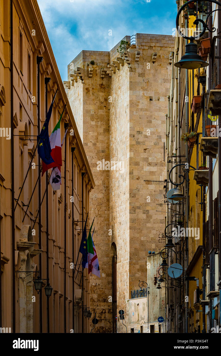 Italien Sardinien Cagliari Castello (casteddu) Bezirk - Elephant Tower Stockfoto