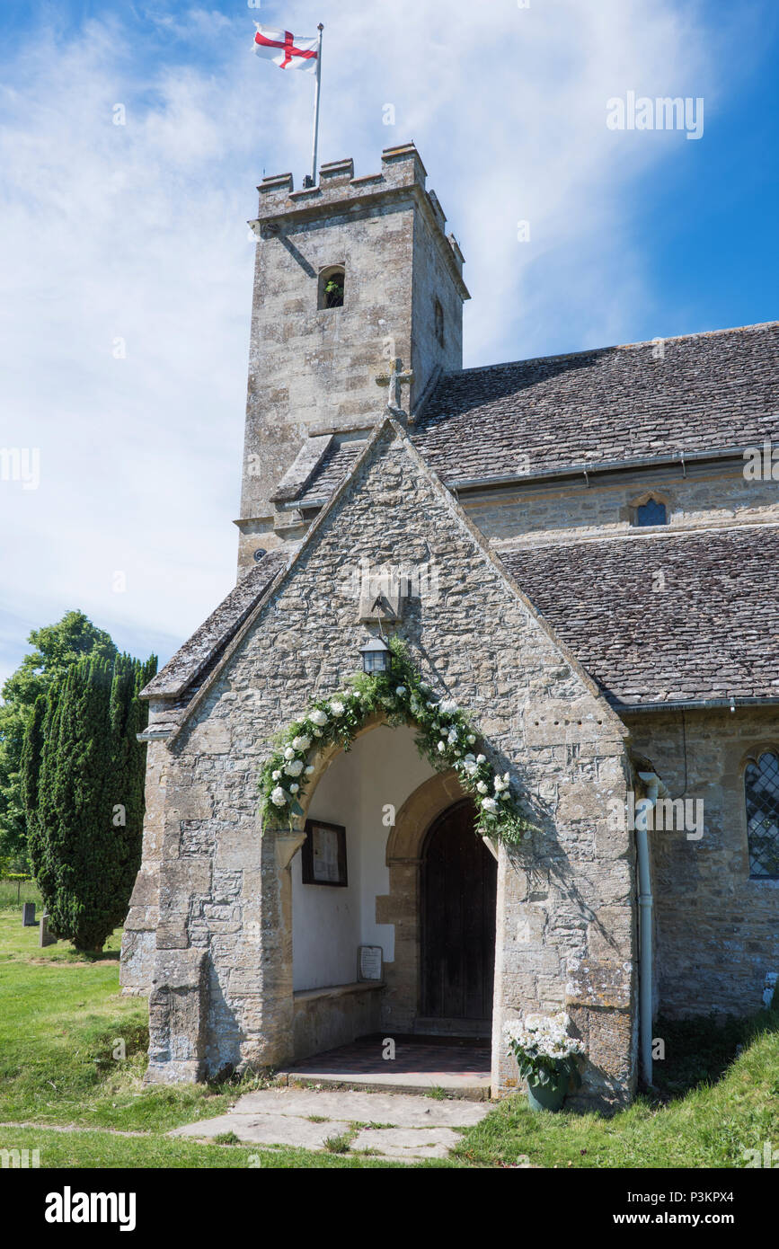 St. Marien Kirche, Swinbrook, Oxfordshire, Vereinigtes Königreich Stockfoto