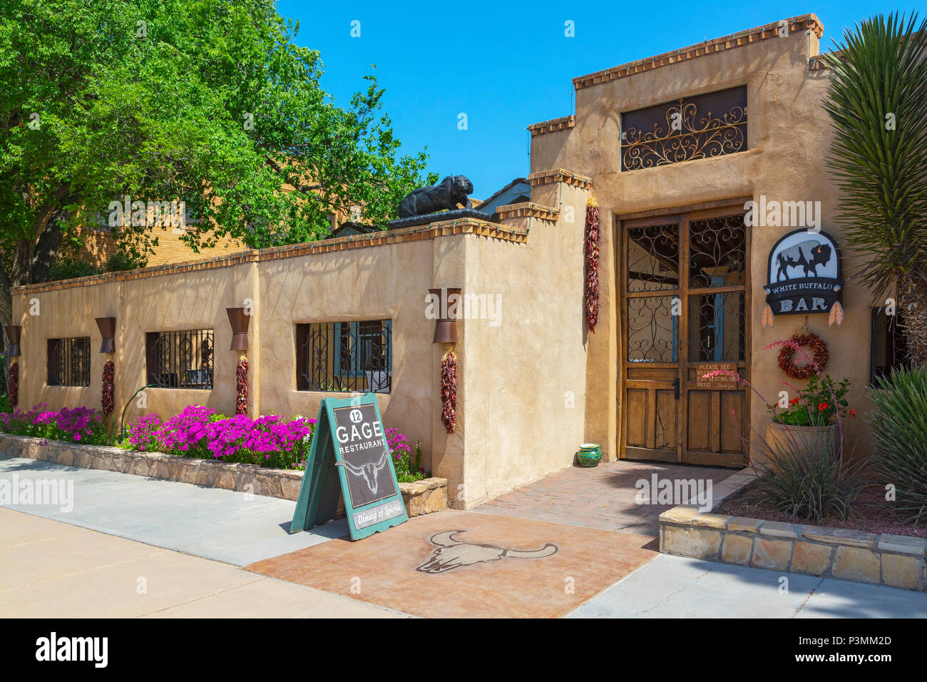 Texas, Brewster County, Marathon, Gage Hotel, 12 Gage Restaurant, White Buffalo Bar Stockfoto