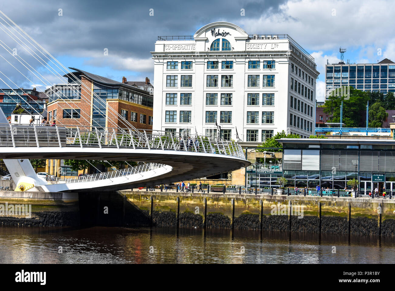 Ansichten der Gateshead Millennium Bridge Stockfoto