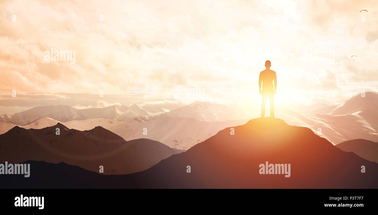 Silhouette eines Mannes Stockfoto