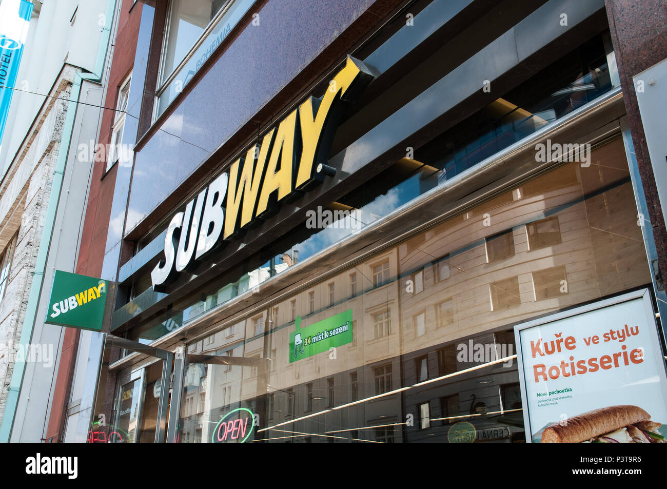 Prag, Tschechische Republik, 16. Juni 2018, die U-Bahn ist die Heimat der American International Franchise Netzwerk von Fast Food Restaurants Stockfoto