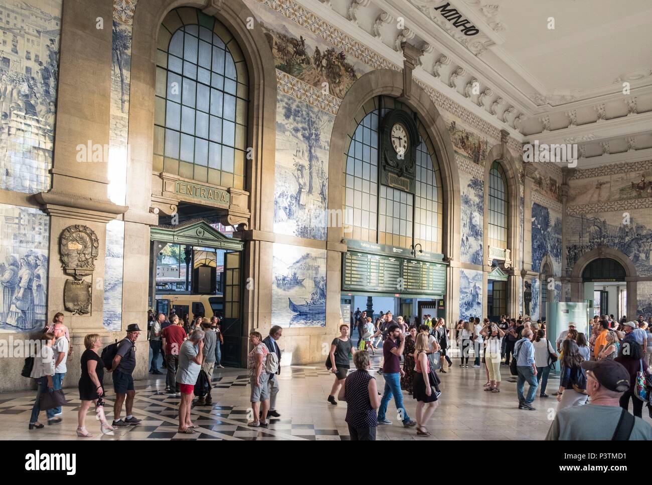 In Sao Bento Bahnhof Porto, Porto, Portugal Stockfoto
