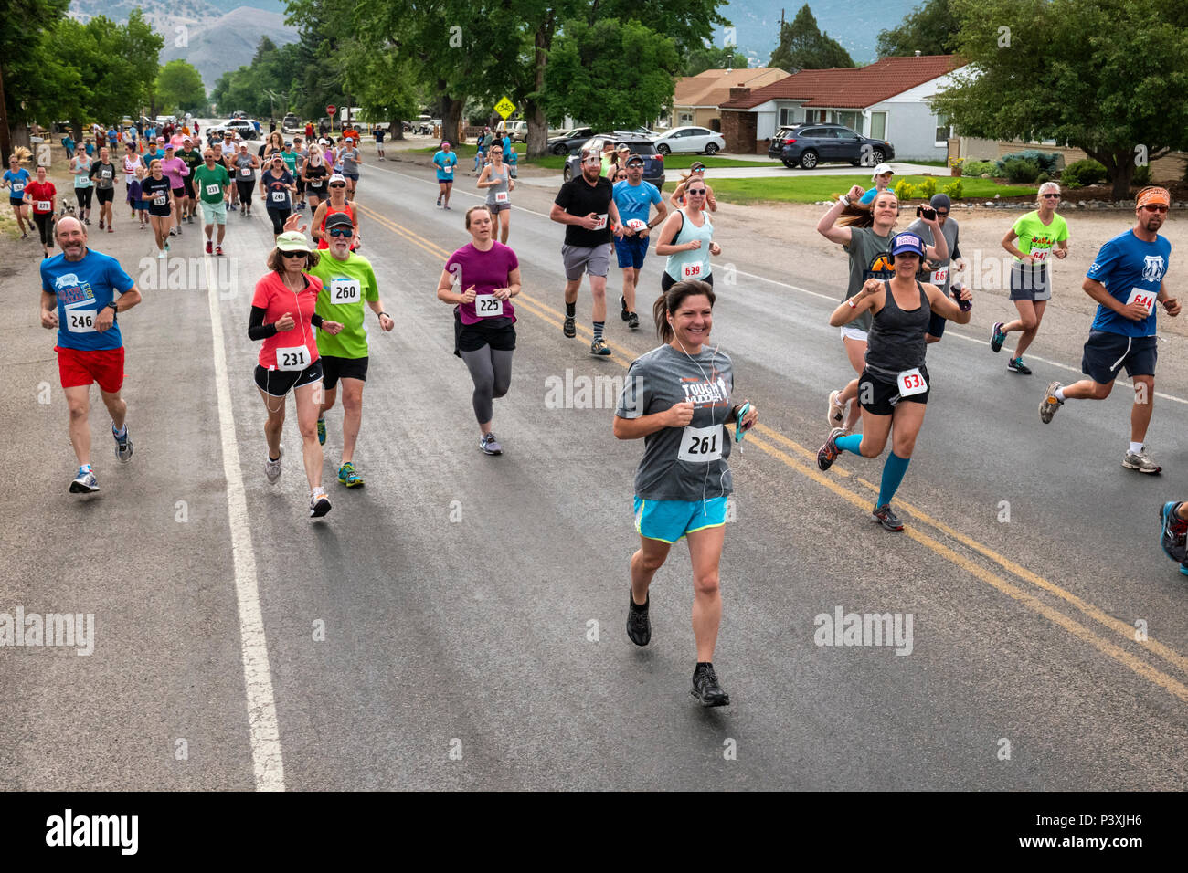 Läufer in 5K und 10 K Fuß Rennen; jährliche Fibark Festival; Salida, Colorado, USA Stockfoto