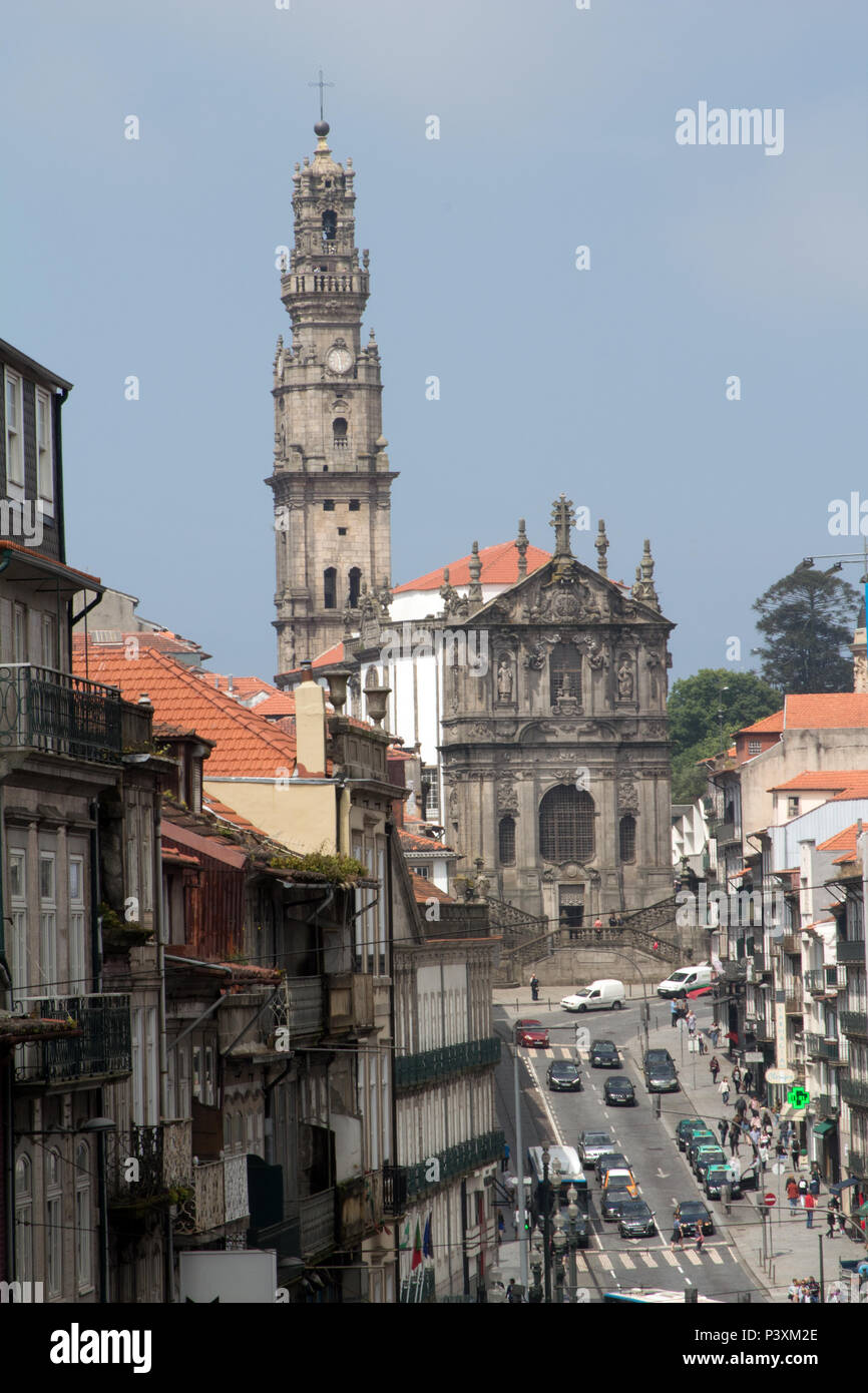 Torre dos Clerigos, Clerigos Turm Rua de São Filipe de Nery, Porto, Portugal Stockfoto