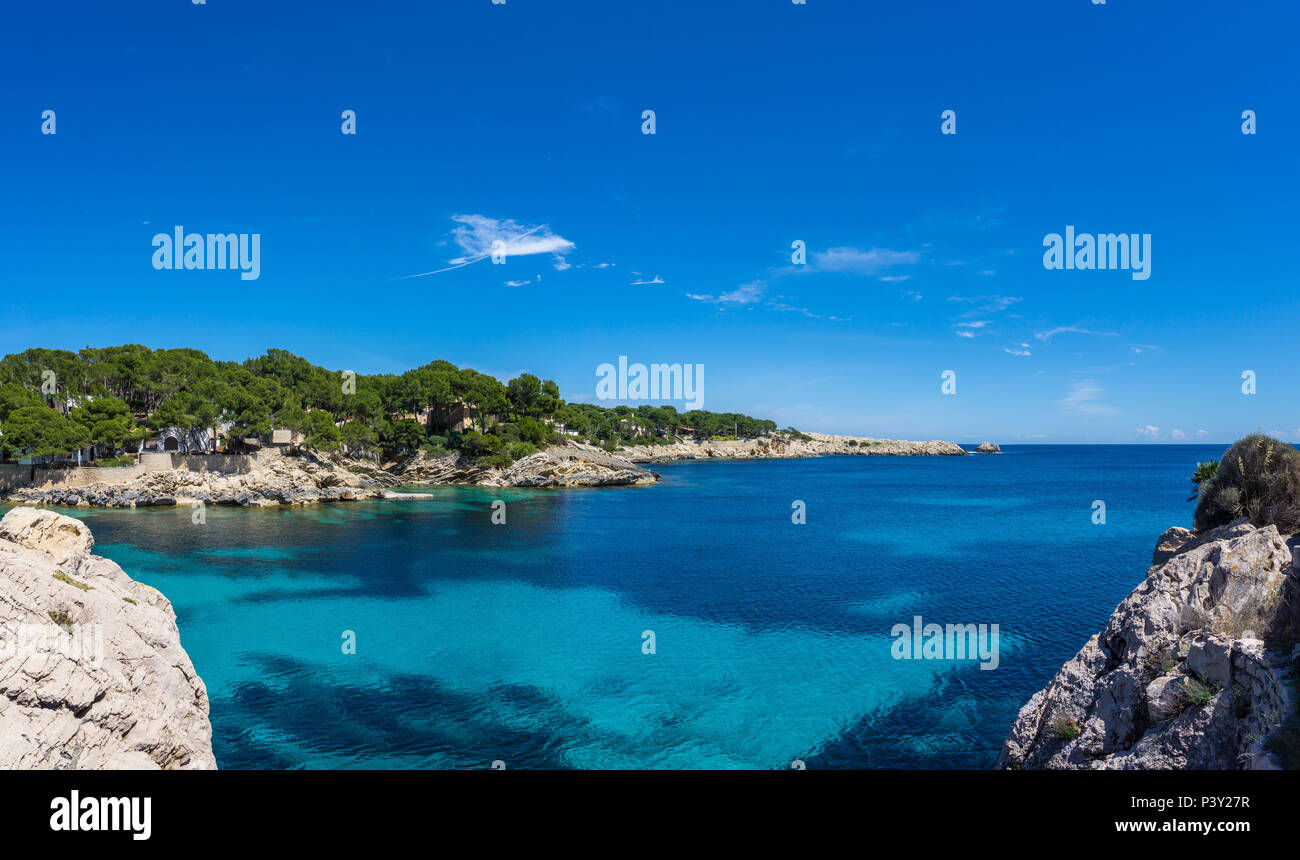 Mallorca Paradies Urlaub Sommer Natur Landschaft der Bucht Cala Gat XXL Panorama Stockfoto