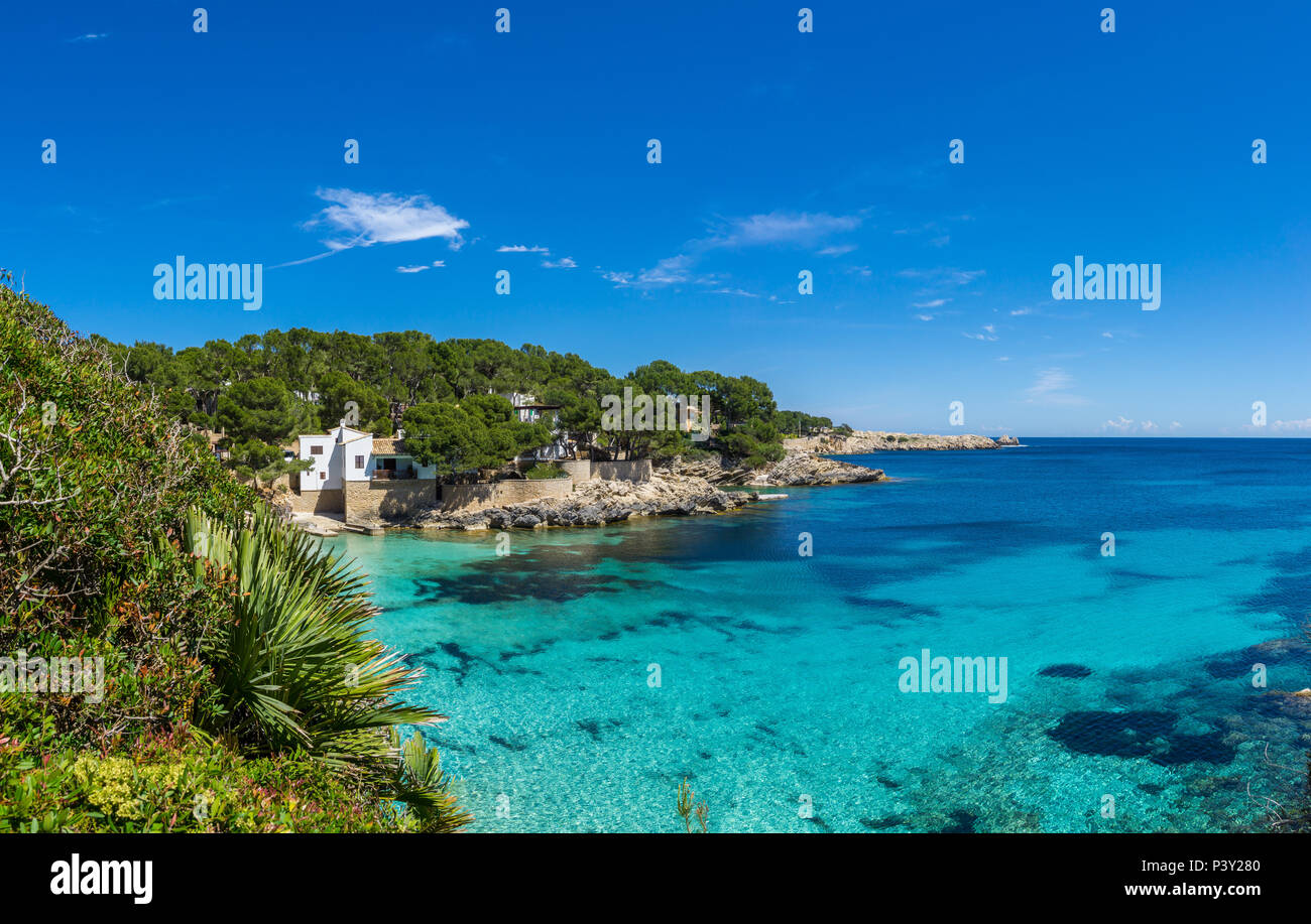 Mallorca, Sommer, Sonne und schönen Urlaub Natur Landschaft in Cala Ratjada Küste XXL Panorama Stockfoto