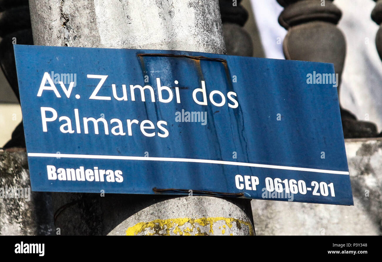 Placa de identificação da Rua Zumbi dos Palmares. Stockfoto