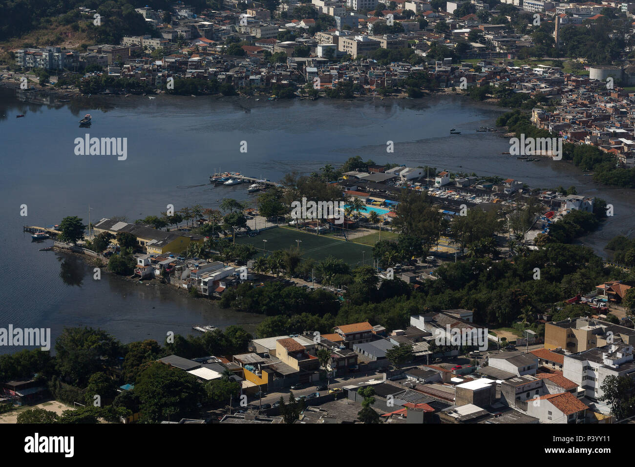 Vista aérea do Governador Iate Clube, localizado na Praia da Rosa, Ilha do Governador, Rio de Janeiro - RJ - Brasil. Stockfoto