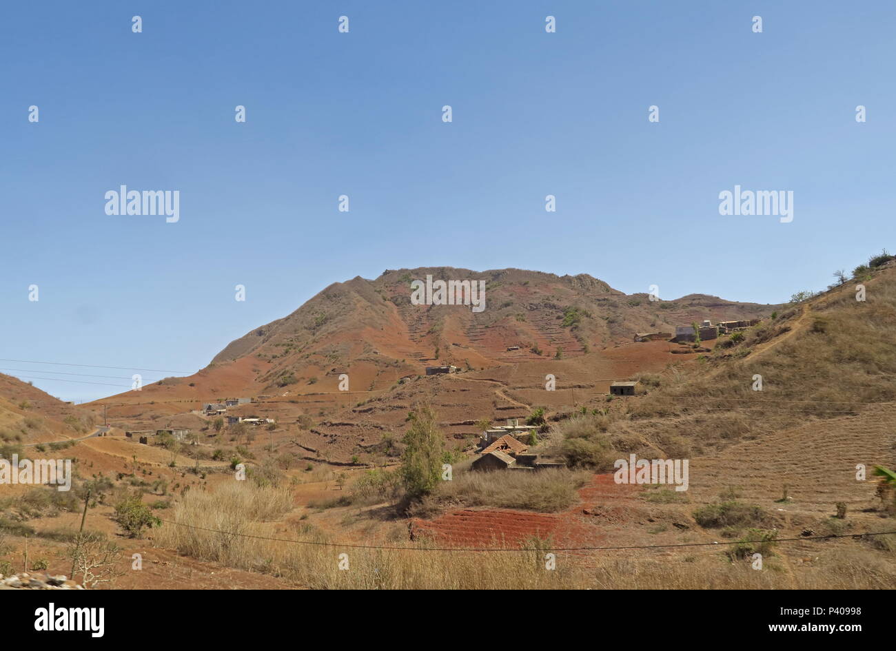 Trockene infertile Hügel der Insel Santiago, Kap Verde April Stockfoto