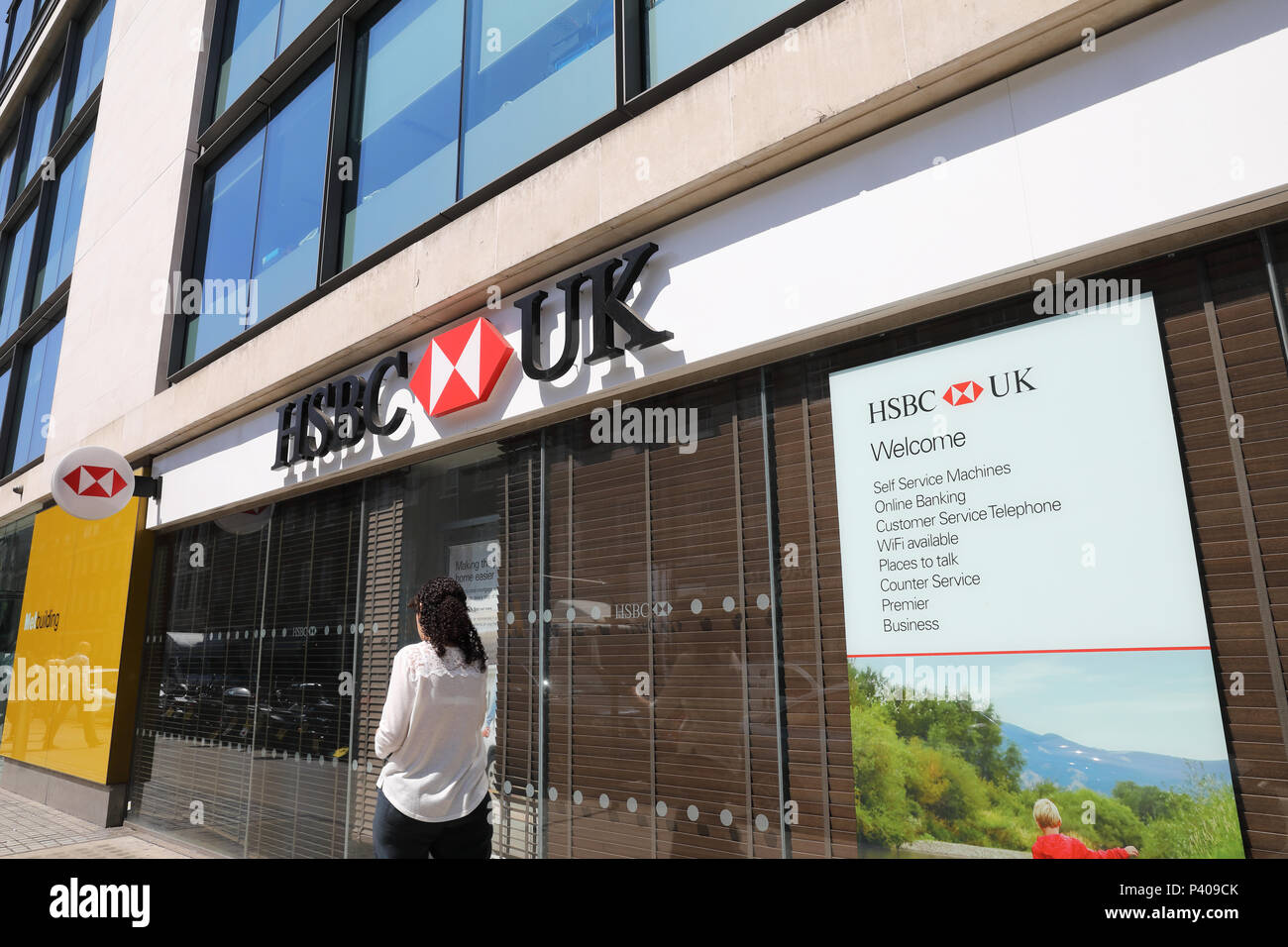 Filiale der HSBC Bank der Tottenham Court Road, London, UK Stockfoto