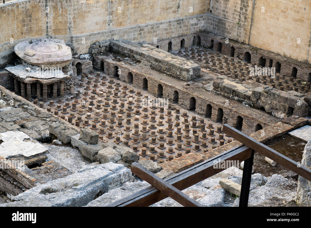 Reste der römischen Bäder in Beirut. Stockfoto